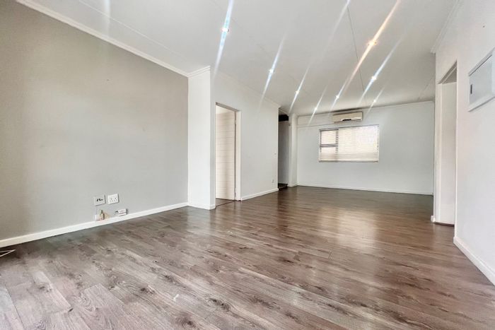 Rivonia Apartment To Rent: 2 beds, en-suite baths, secure parking, lifestyle amenities.