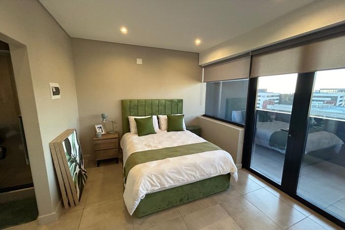 To Rent: Apartment in Sandown with co-working space, gym, and rooftop pool.
