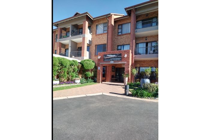 2-Bedroom Apartment To Rent in Featherbrooke Hills Retirement Village with parking included.
