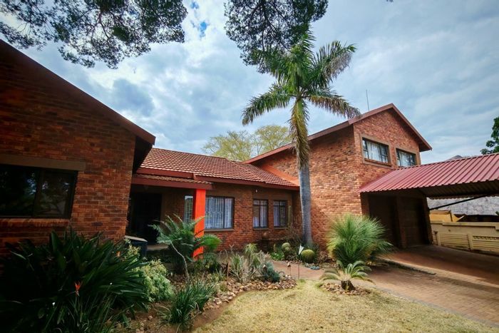 For Sale: Spacious 3-Bedroom House with Flatlet and Pool in Bela Bela Central.