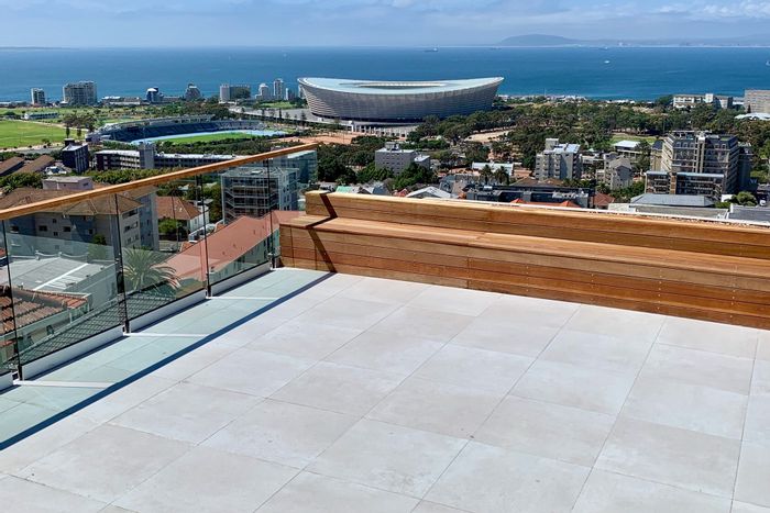 Penthouse for Sale in Green Point: Private plunge pool, panoramic views, secure parking.