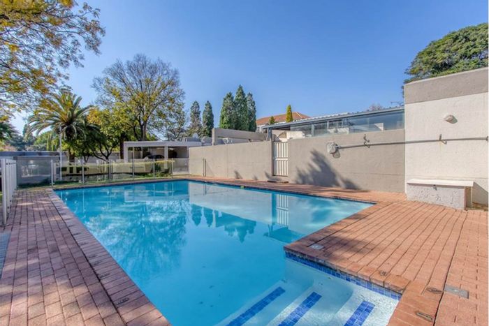 2-Bedroom Townhouse To Rent in Morningside with pool, clubhouse, and secure access.