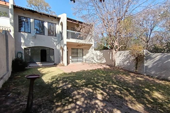 3-Bedroom Townhouse in River Club To Rent with Pool, Tennis Court, and Security.