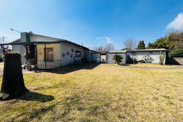 3-Bedroom House For Sale in Sasolburg Central with spacious garden and ample parking.