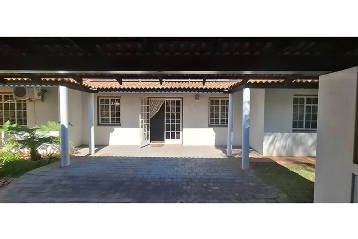 2-Bedroom House in Bela Bela Central For Sale with en-suites and double garages.