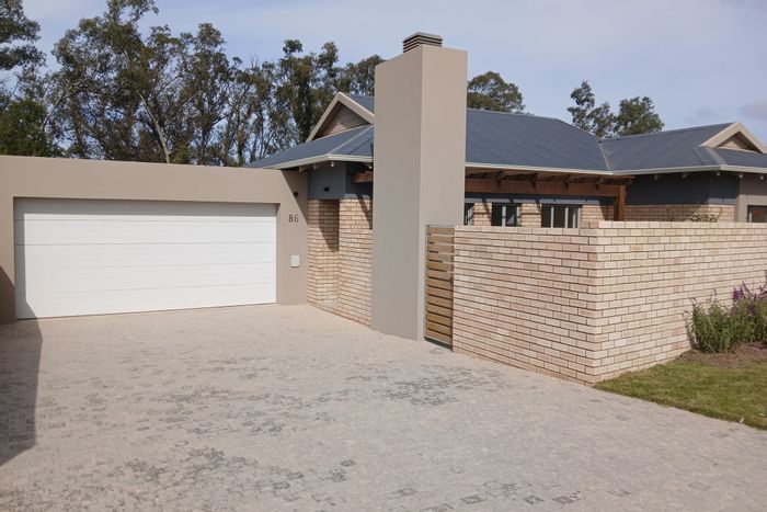 House For Sale in Mooikloof Country Estate: 3 beds, secure living, energy-efficient amenities.