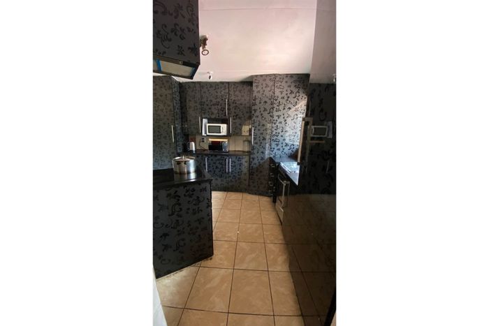 For Sale: House in Crystal Park with 4 bedrooms, 2 bathrooms, and parking.