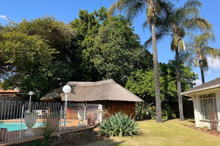For Sale: Office in Waterkloof Ridge with business rights, security, and ample space.