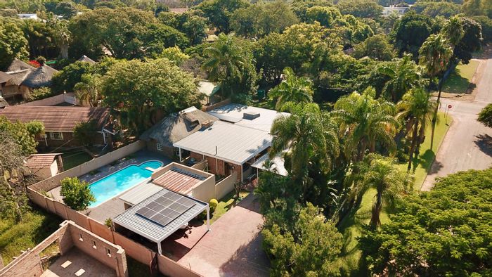 Bela Bela Central House For Sale: 5 bedrooms, pool, inverter, borehole, entertainment area.