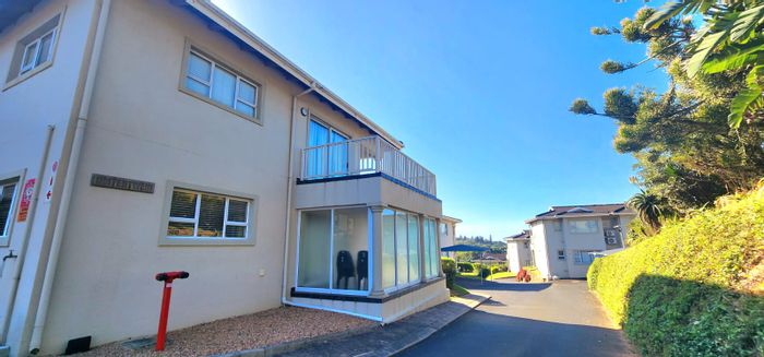 For Sale: 3-bedroom apartment in Melville with beach access, pool, and gym.