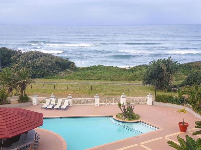 For Sale: Apartment in Port Shepstone Central with pool, ocean views, and security.
