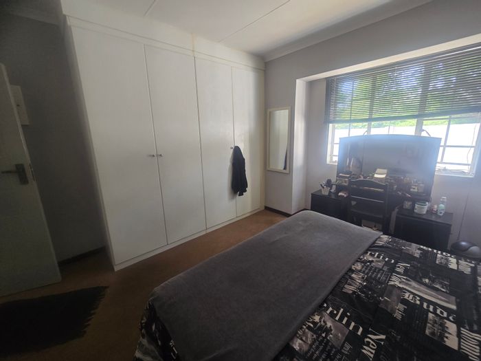 For Sale: Townhouse in Cullinan Central with 2 beds, garage, and secure complex.