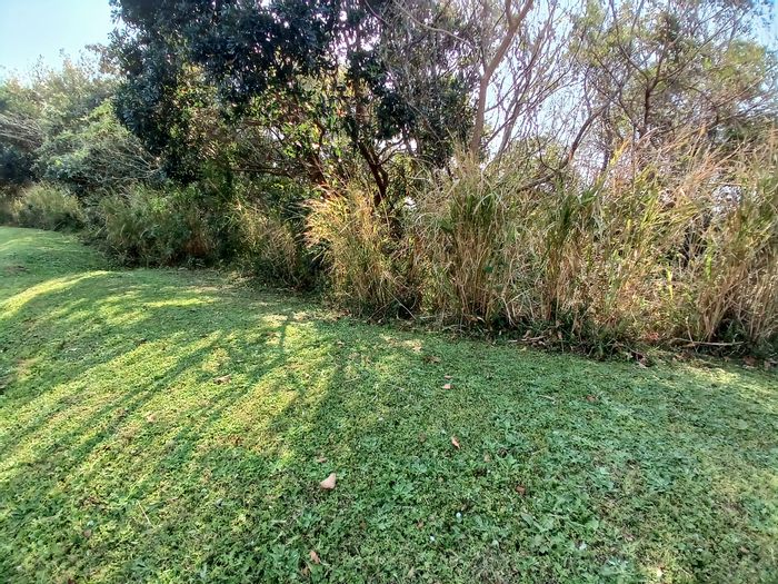 Vacant Land Residential in Sea Park For Sale: 502m², secure estate, utilities connected.
