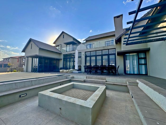 For Sale: House in Woodland Hills Wildlife Estate with pool, cinema, and gym.