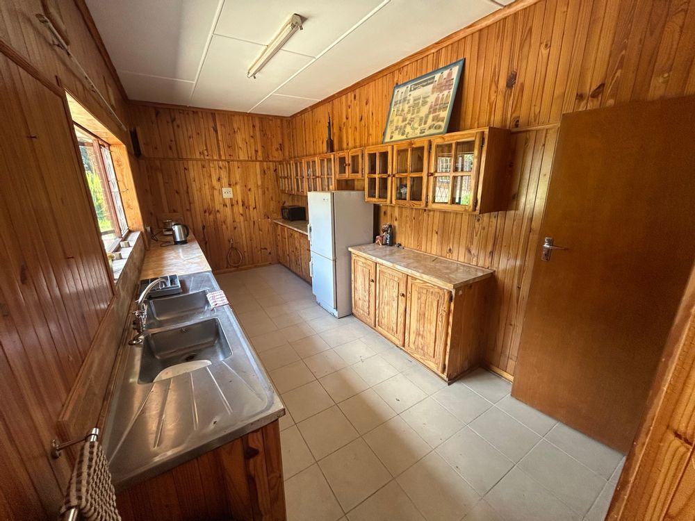 Spacious Kitchen with solid pine Cabinetry