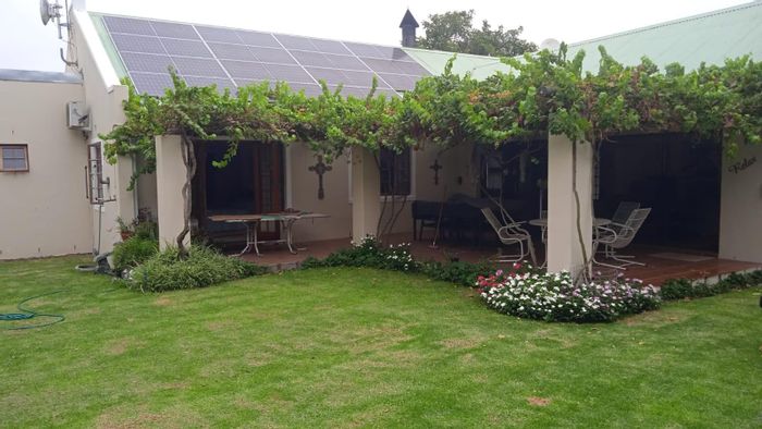 For Sale: Productive Farm in Malmesbury Rural with advanced irrigation and packaging facilities.