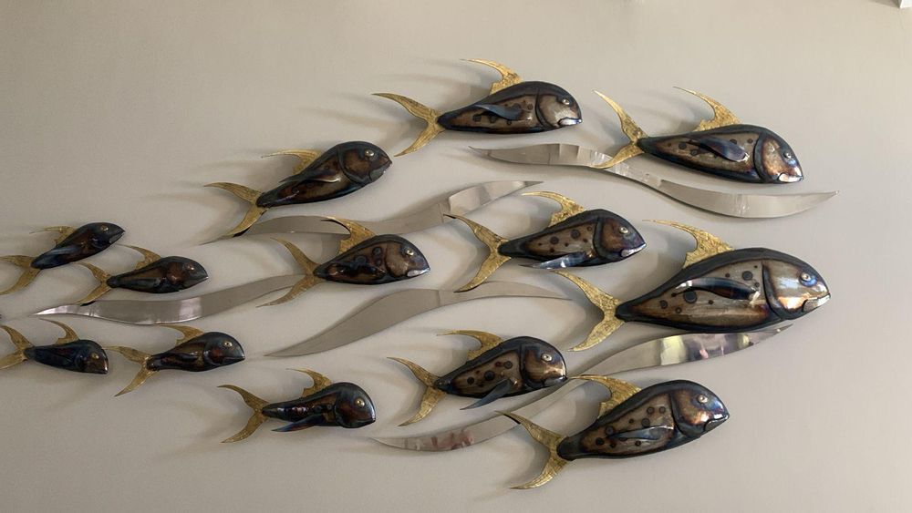 This special feature, designed by Jean Meintjies, will remain as a fixture in this beautiful home!