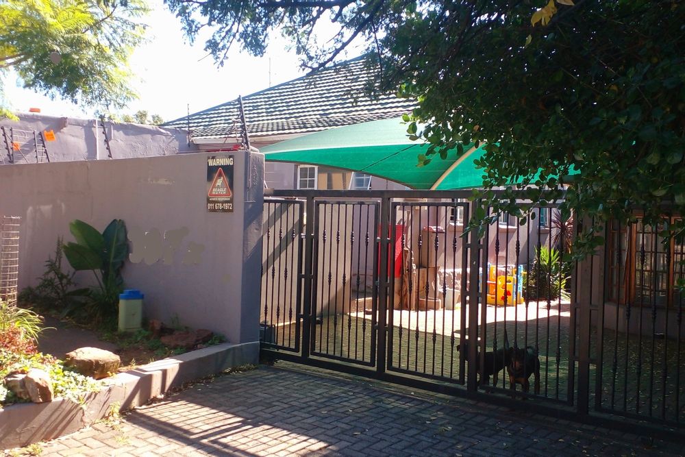 Entrance to property