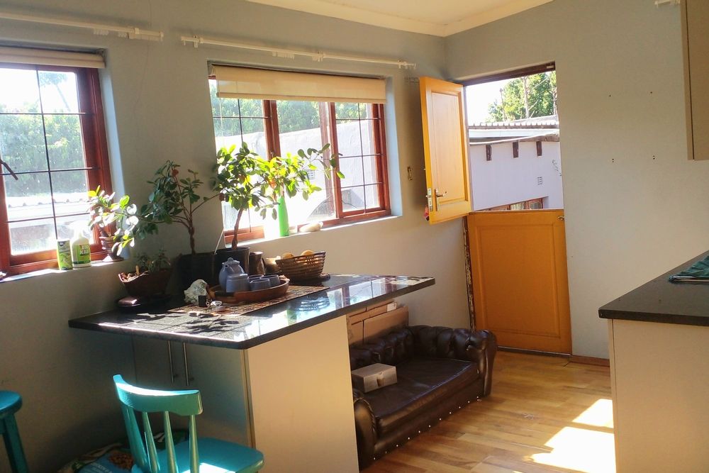 Main house - Kitchen