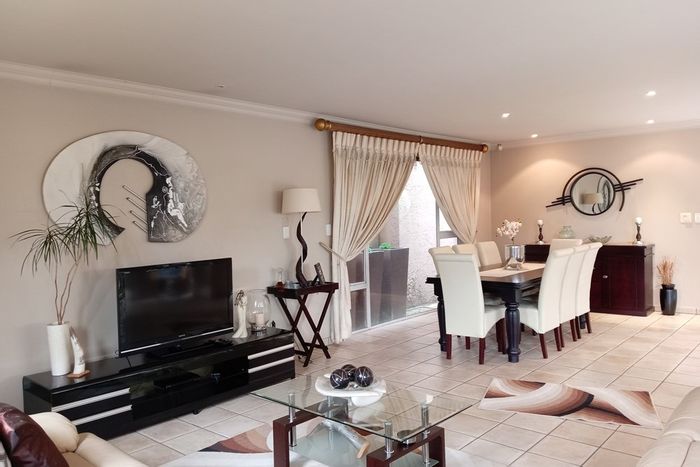 For Sale: House in St Andrews with pool, garden, flatlet, and 24-hr security.