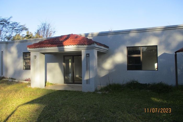 For Sale: 8565m² Vacant Land Residential in President Park with income potential.