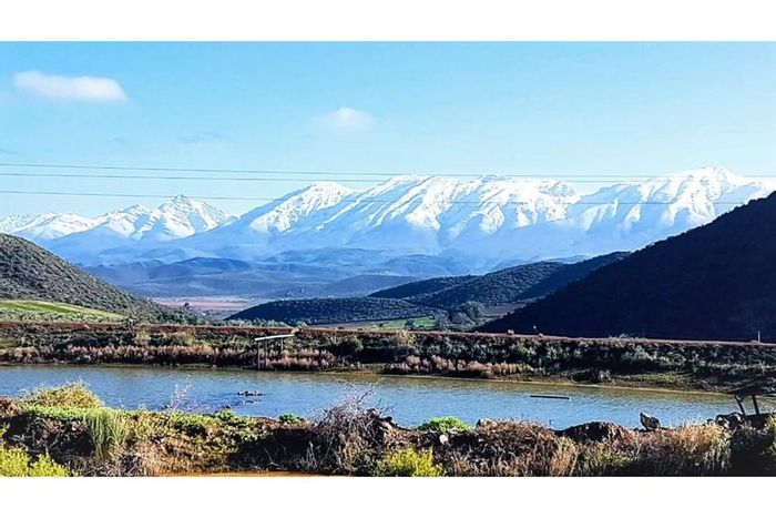 Vacant Land Residential For Sale in Oudtshoorn Rural with game farm potential.