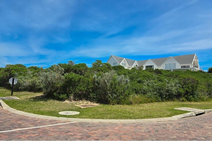 Vacant Land Residential for Sale at St Francis Links - 1,115m² corner plot with amenities.