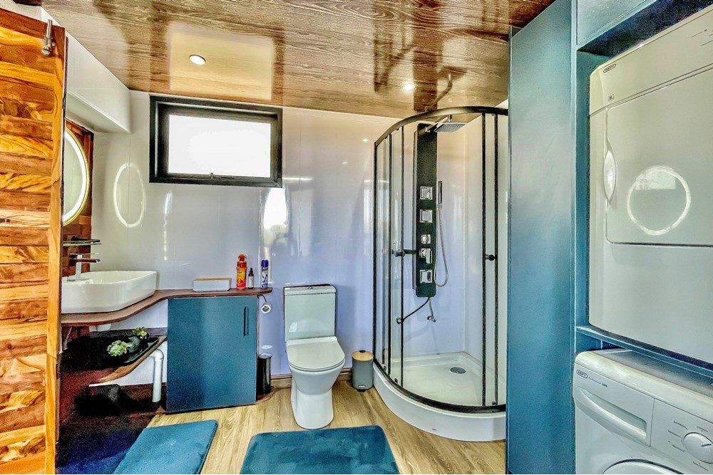 Tiny home bathroom indoor
