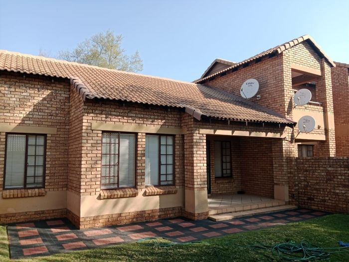 2-Bedroom Apartment For Sale in Monavoni AH with secure estate amenities and convenience.