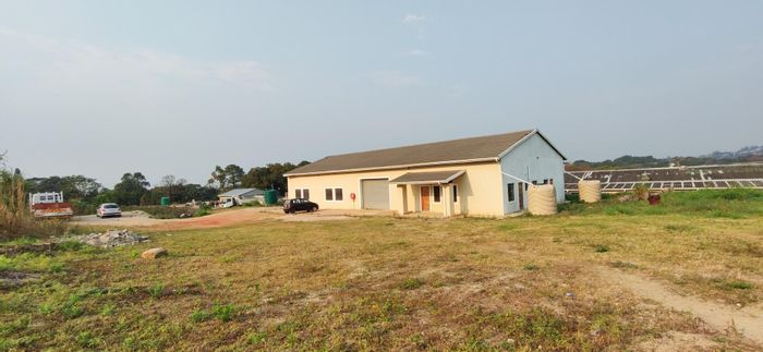 Industrial property for sale in Port Edward Central with office, staff accommodations, and 3-phase power.