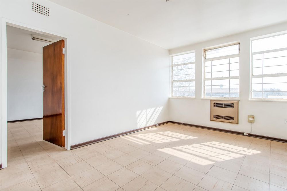 1st Floor office space