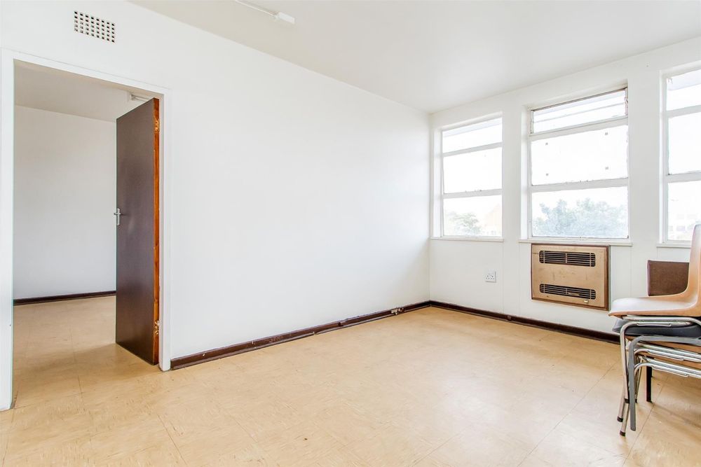 1st Floor office space