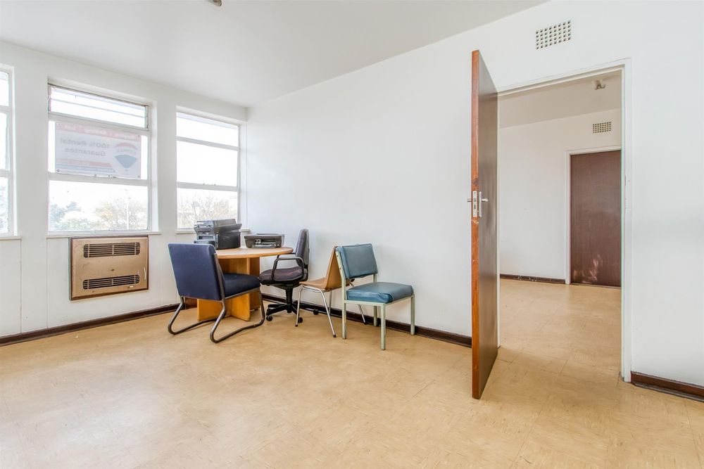 1st Floor office space