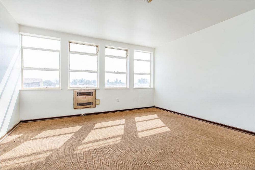 1st Floor office space