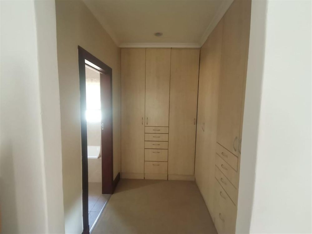 Dressing room of main bedroom