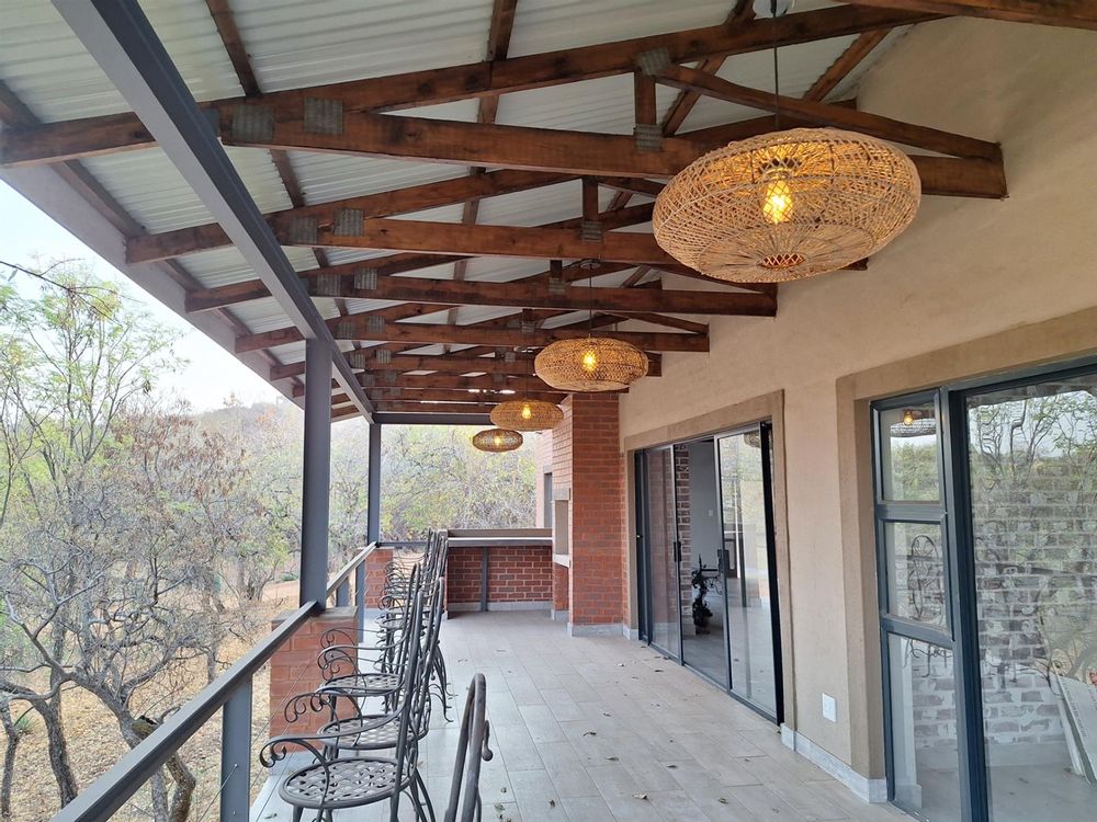 Lovely " kuier stoep"