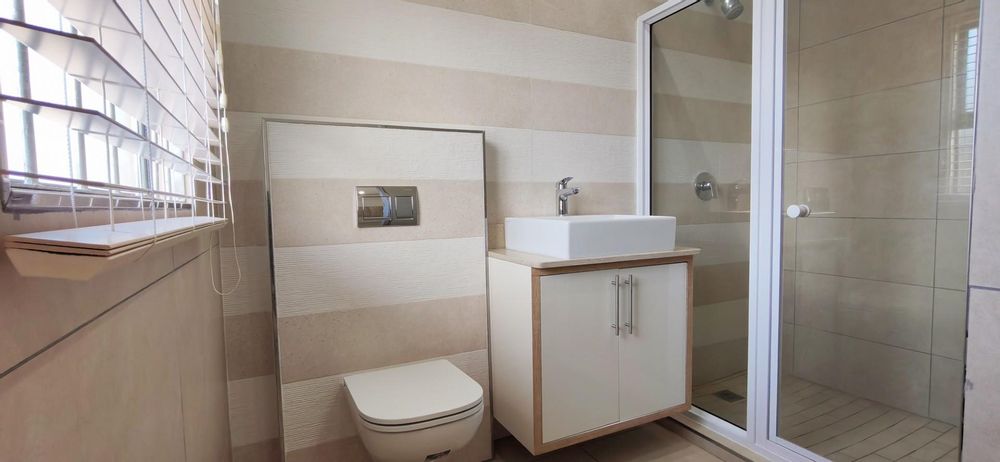 Third en-suite bathroom