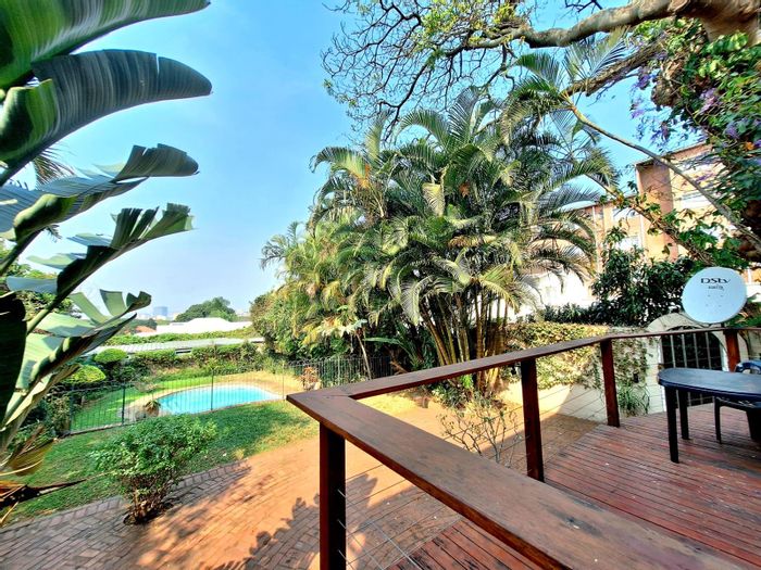 Bulwer Townhouse For Sale: 3 Bedrooms, pool access, entertainment deck, city views.
