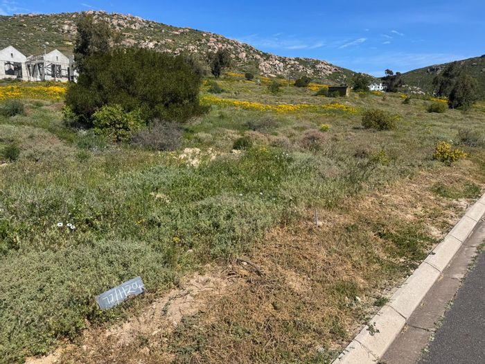 Vacant Land for Sale in St Helena Views with 24-hour security and scenic views.