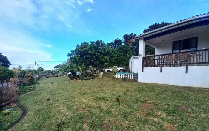 Pumula House For Sale: 3 Bedrooms, large stand, double garages, versatile outbuildings.