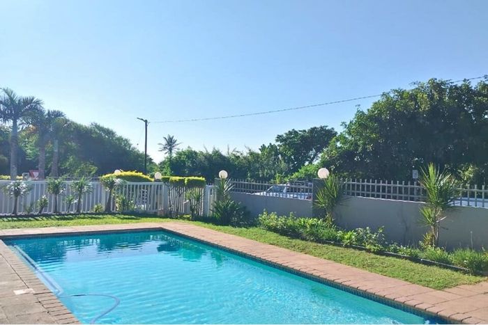 3-Bedroom Apartment For Sale in Blythedale Central with pool and ocean views.