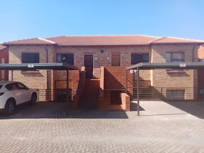 For Sale: Apartment in Weltevreden Park with pool, balcony, and easy access to amenities.