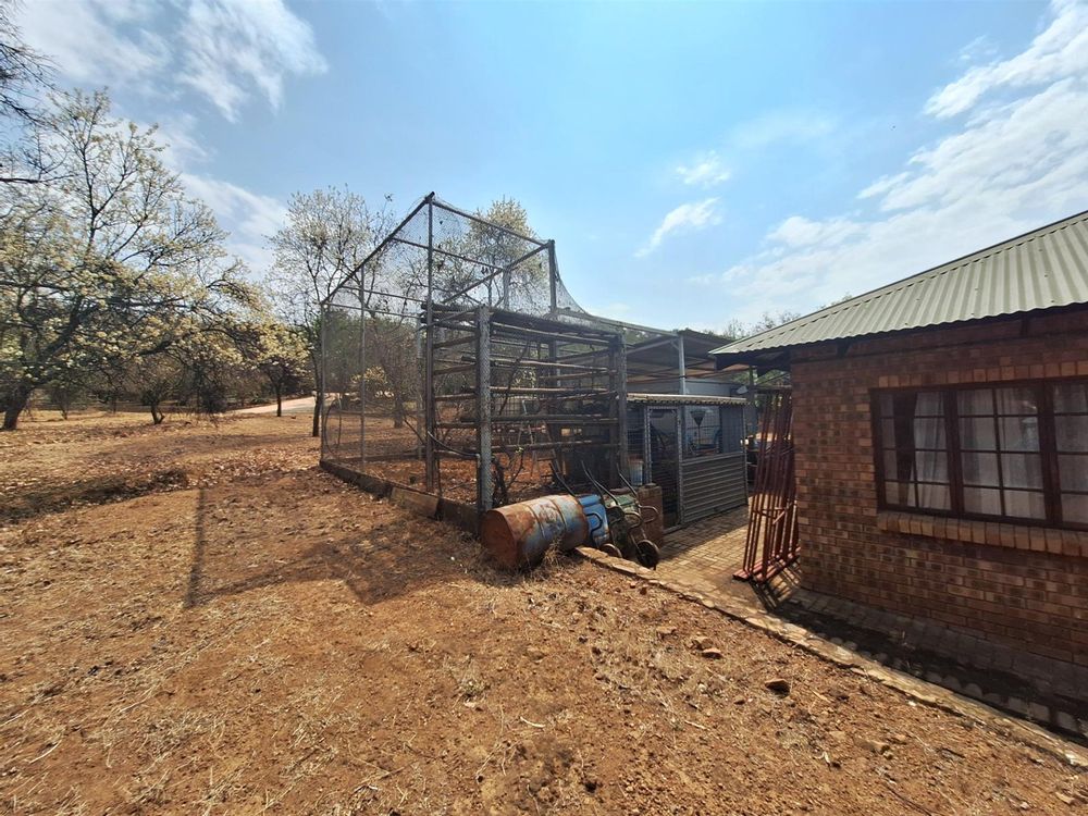 Fruit Nursery 2 En-closed