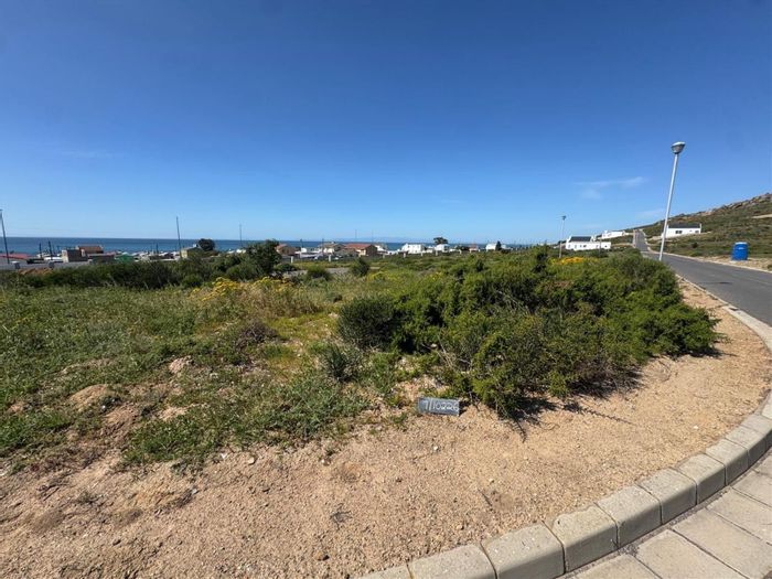 Vacant Land for Sale in St Helena Views: Secure estate, panoramic sea views.