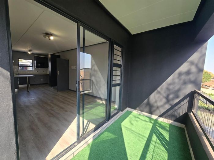 2 Bedroom Apartment in Montana with garden, gym, and 24-hour security. To Rent.