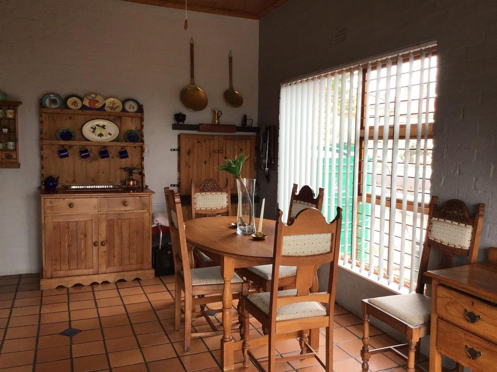 Enclosed Entertainment Room