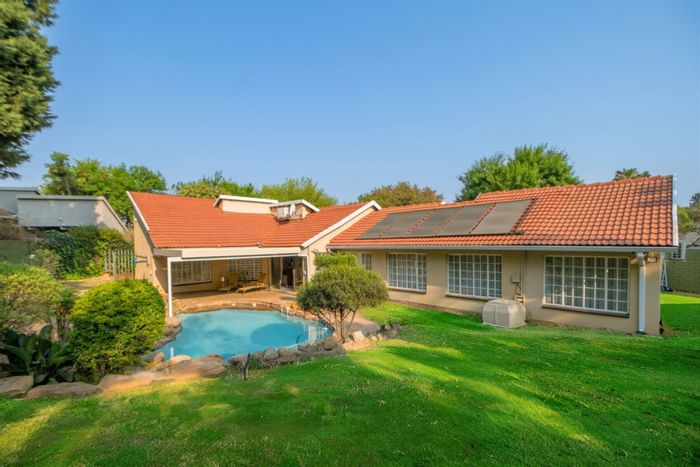 For Sale: 4-Bedroom House in Randpark Ridge with flatlet, pool, and prime location.