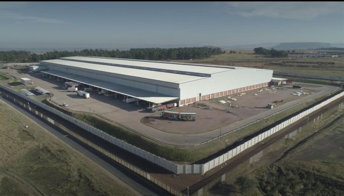 Cato Ridge Central House To Rent: Spacious layout, security features, operational cost included.