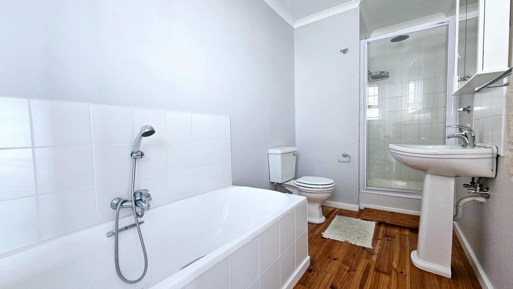 En-suite bathroom