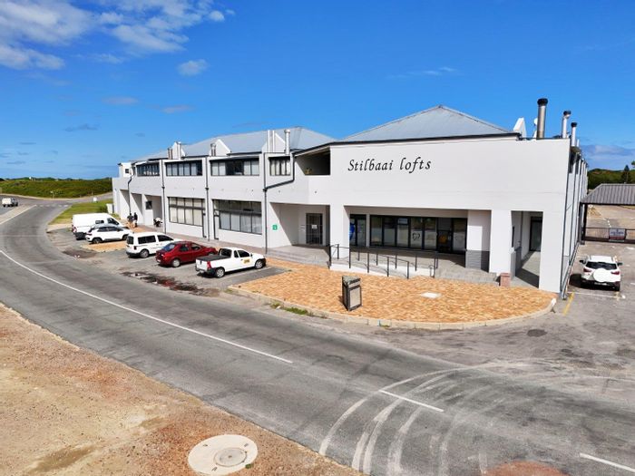 For Sale: Apartment in Stilbaai Oos, 3 beds, near beach, dual-use potential.